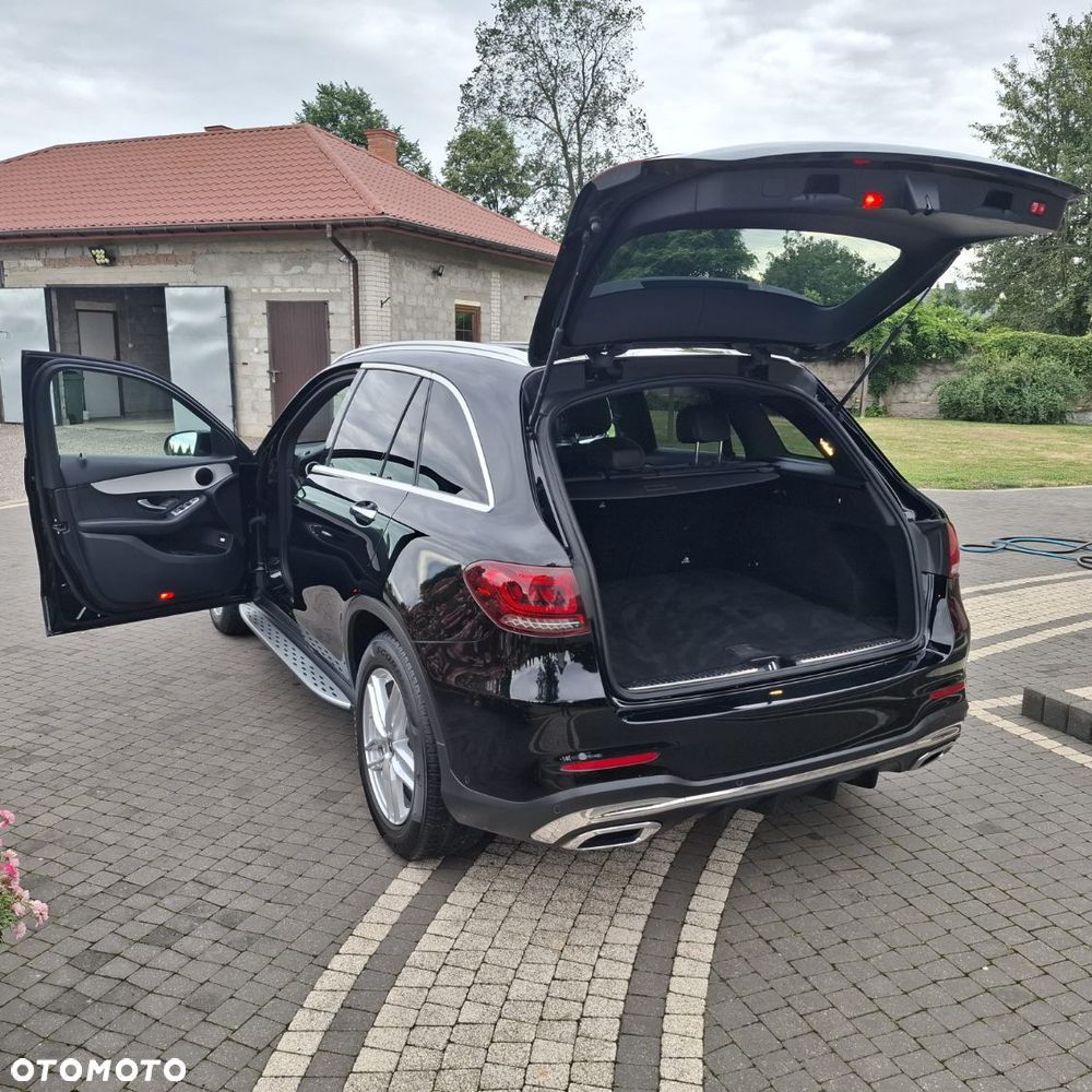 Mercedes-Benz GLC 200 d 4Matic 9G-TRONIC AMG Line - 10