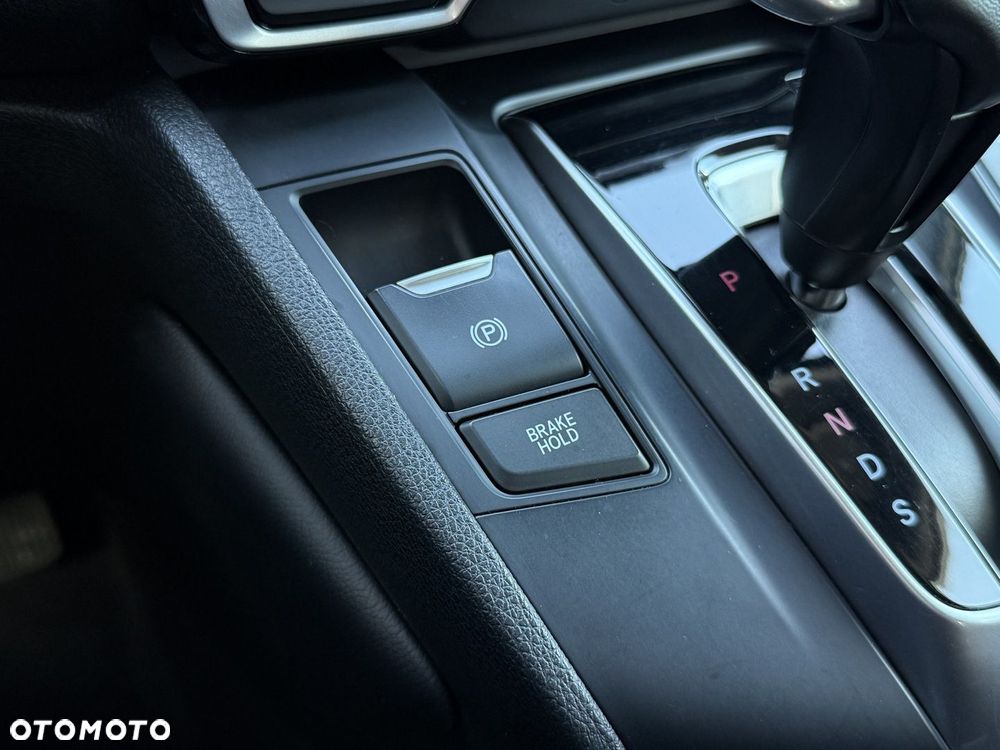 Honda CR-V 1.5 Lifestyle (Honda Connect+ / 7 os.) CVT - 33