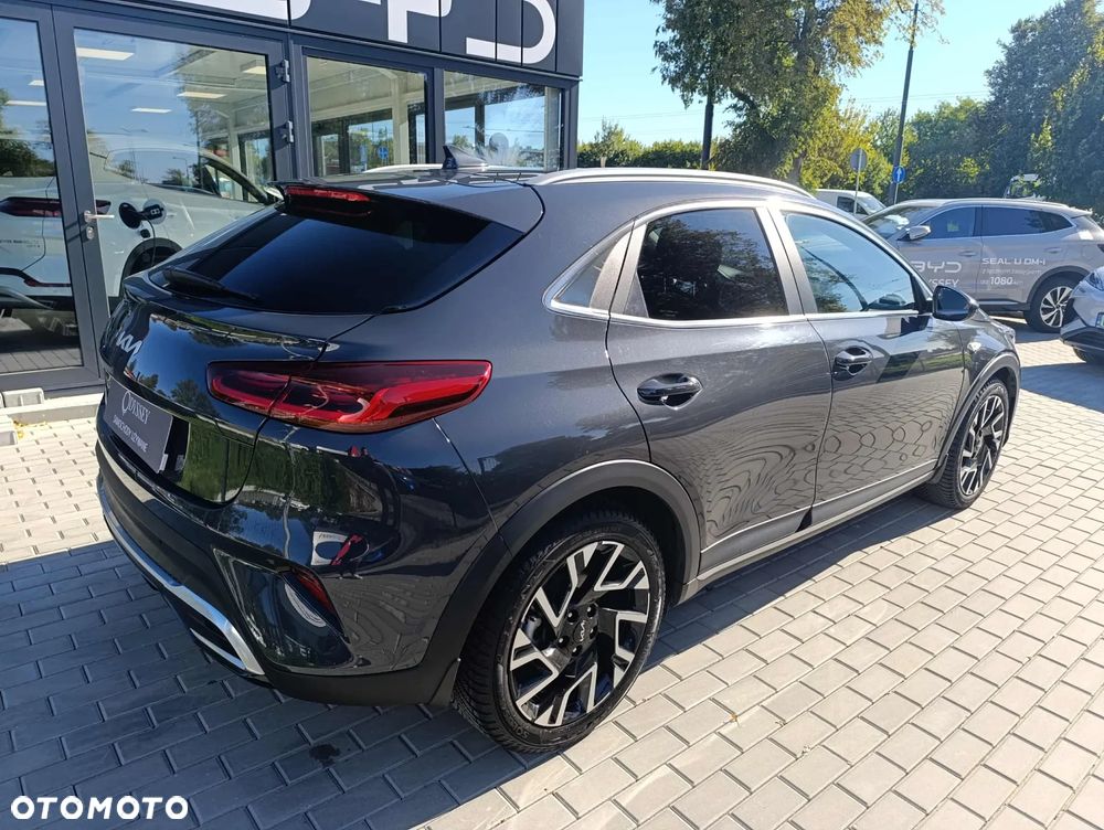 Kia XCeed 1.5 T-GDI M - 4