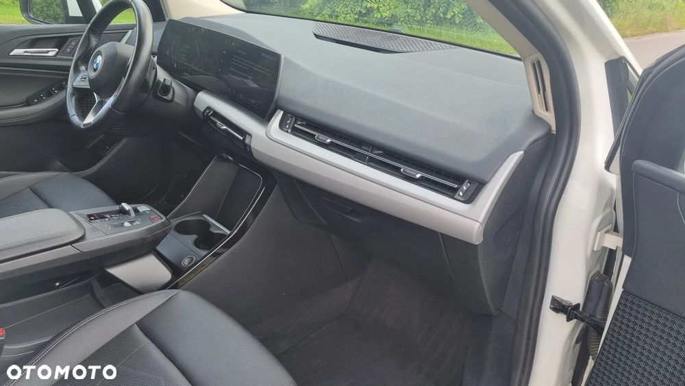BMW Seria 2 218d Active Tourer - 24