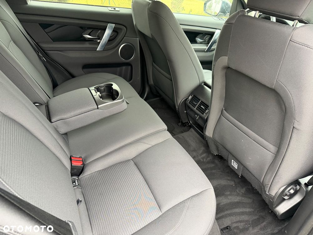 Land Rover Discovery Sport TD4 HSE Luxury - 12