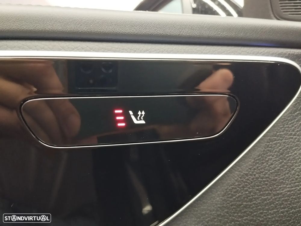 Mercedes-Benz C 300 d AMG Line - 20