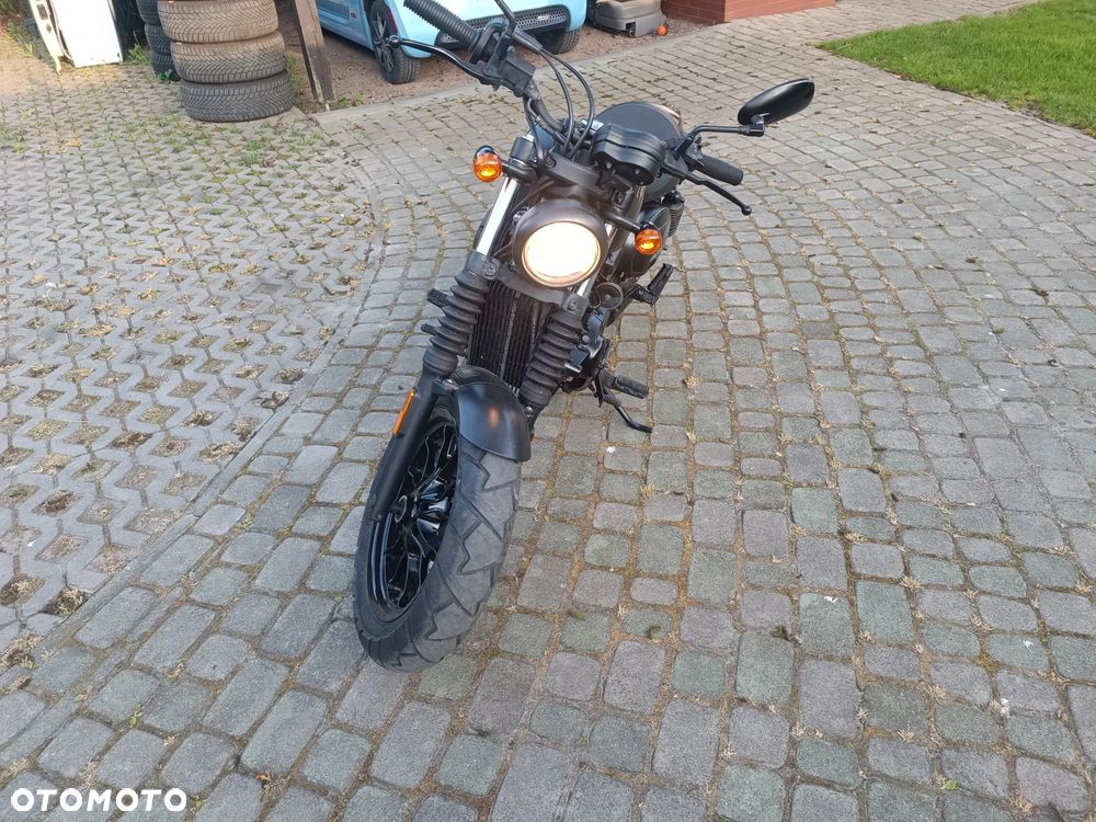 Hyosung GV - 4