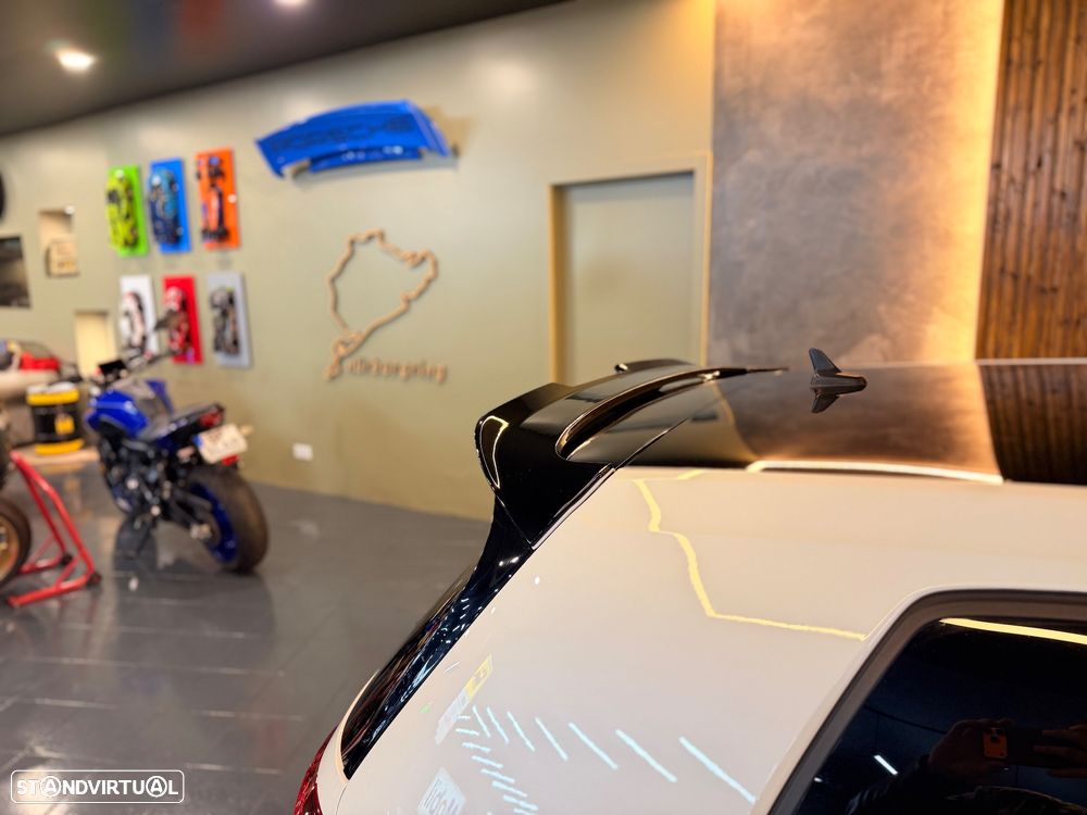 VW Golf 2.0 TSi GTi DSG Performance - 11