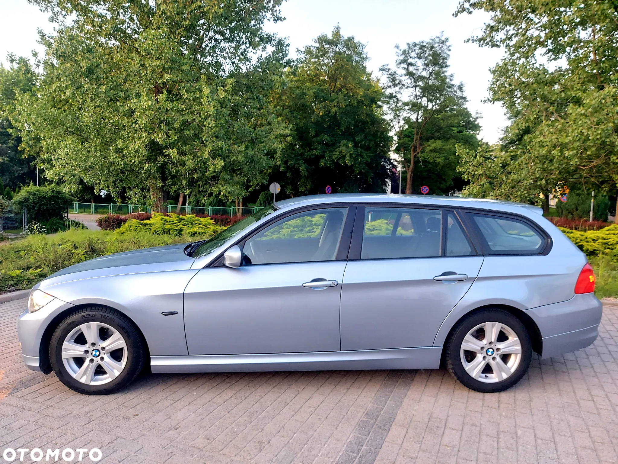 BMW Seria 3 318i - 17