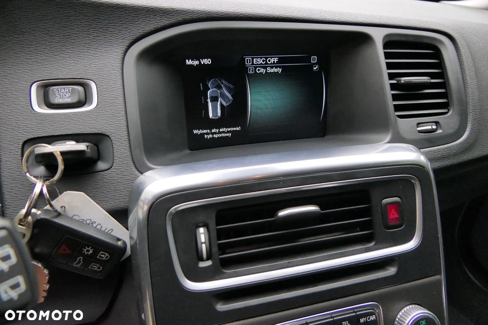 Volvo V60 D2 Drive-E Momentum - 27