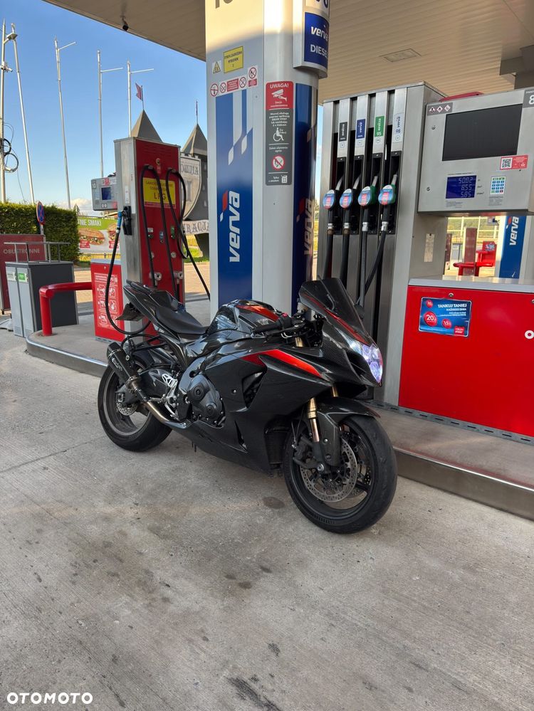 Suzuki GSX-R - 15