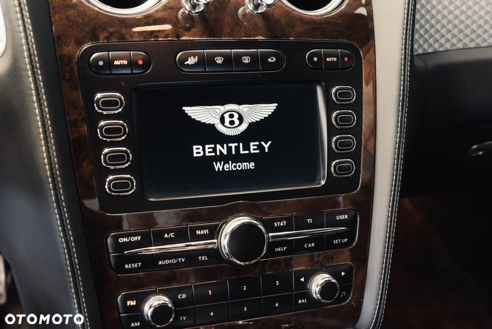 Bentley Continental GT - 17