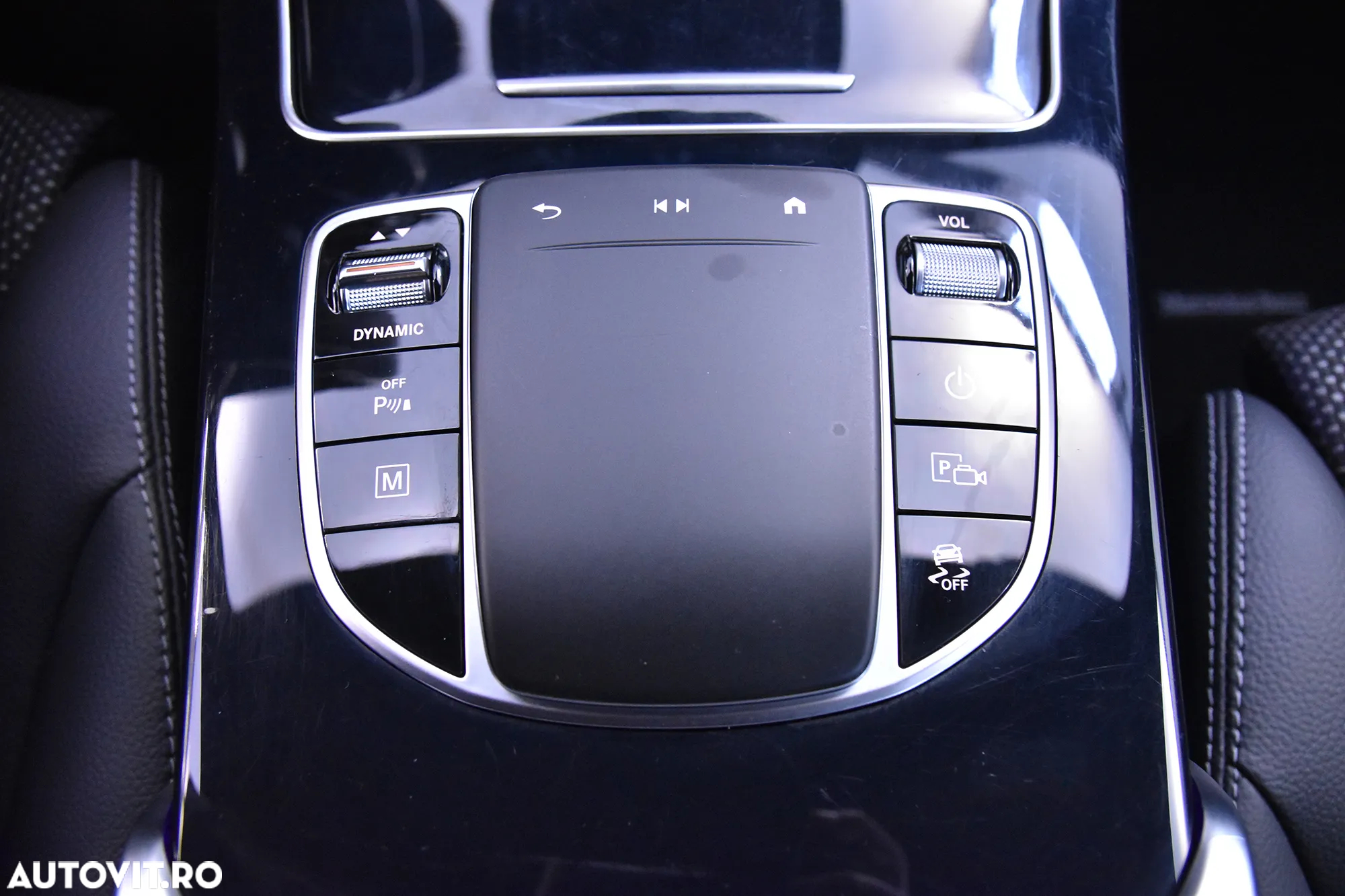 Mercedes-Benz GLC 300 de 4Matic 9G-TRONIC AMG Line - 16