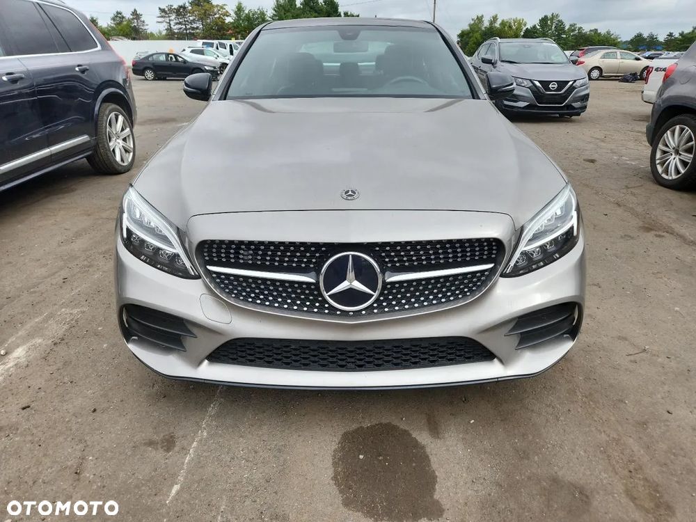 Mercedes-Benz Klasa C 300 9G-TRONIC Exclusive - 5