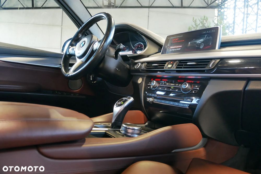 BMW X6 - 30