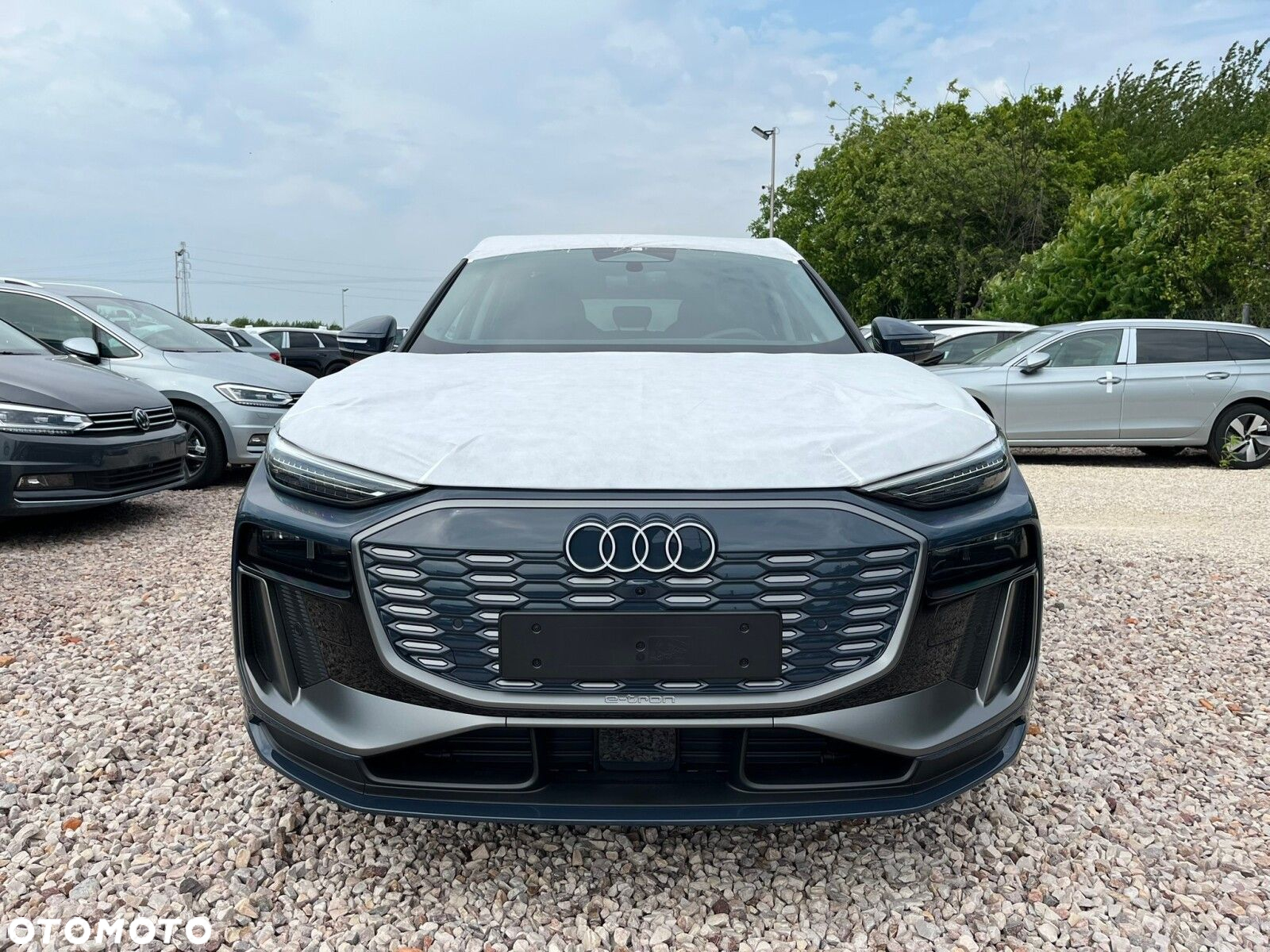 Audi Q6 e-tron - 9