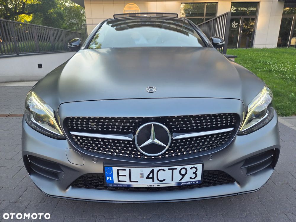 Mercedes-Benz Klasa C 300 4MATIC 9G-TRONIC - 30
