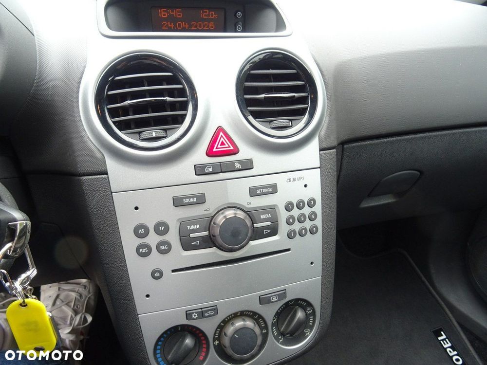 Opel Corsa - 8