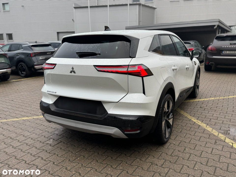 Mitsubishi Grandis - 4