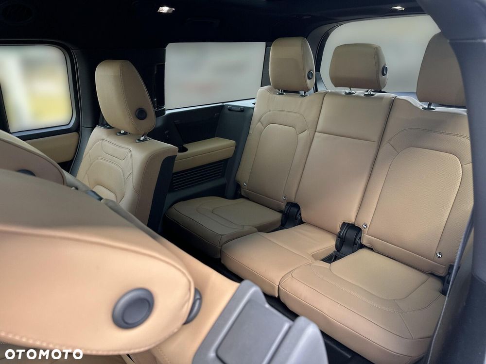 Land Rover Defender 3.0 D350 mHEV X-Dynamic HSE - 16