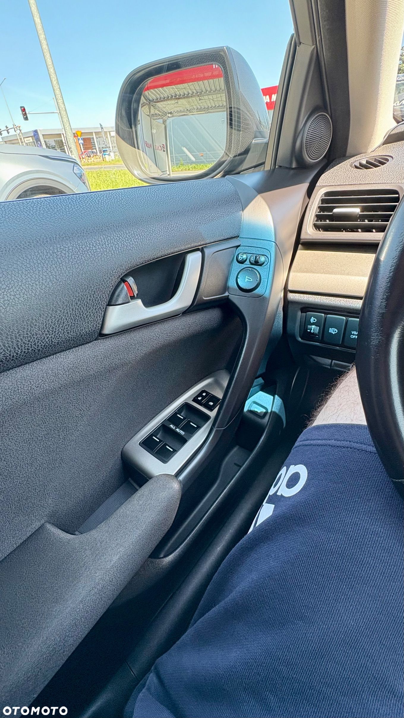 Honda Accord - 9