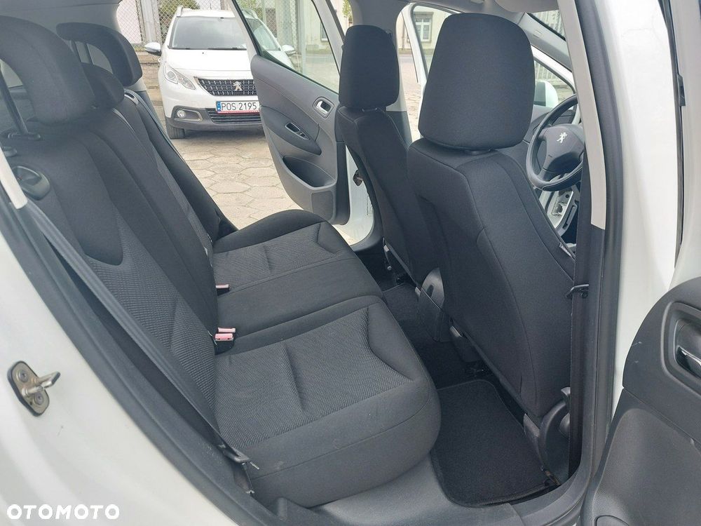 Peugeot 308 - 12