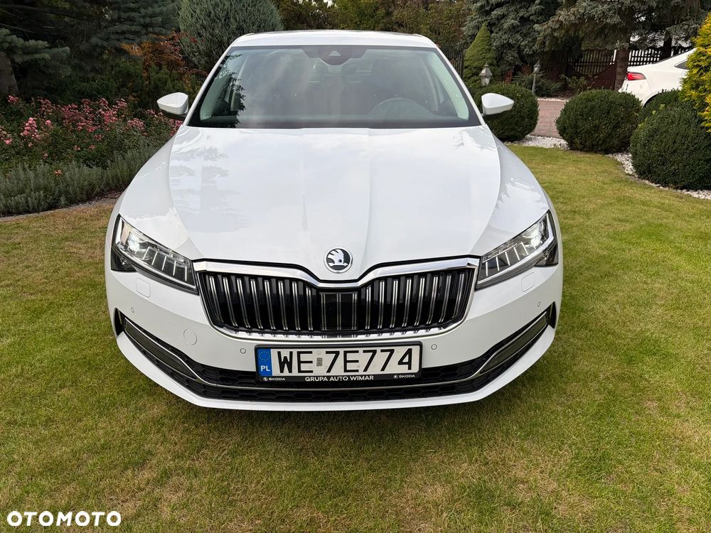 Skoda Superb 2.0 TDI SCR Style DSG - 3