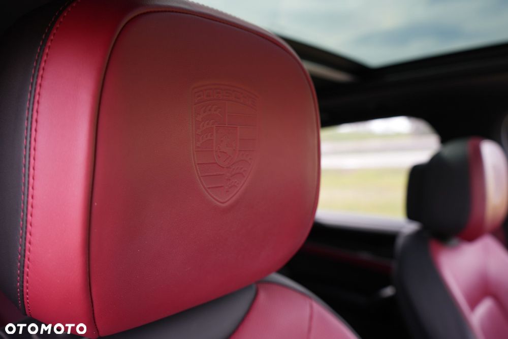Porsche Cayenne Standard - 23