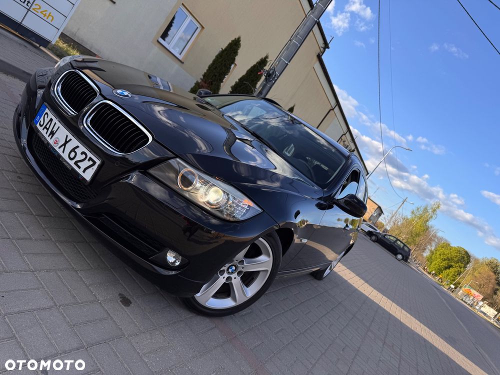 BMW Seria 3 318d DPF Edition Sport - 16