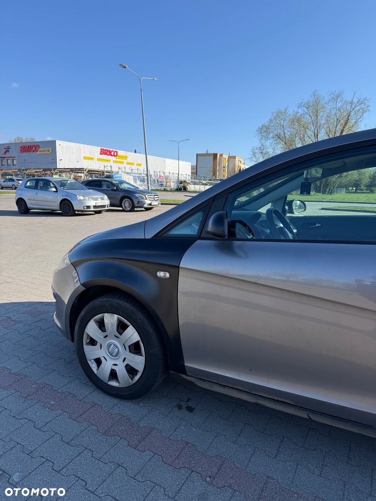 Seat Toledo 1.6 Reference - 10