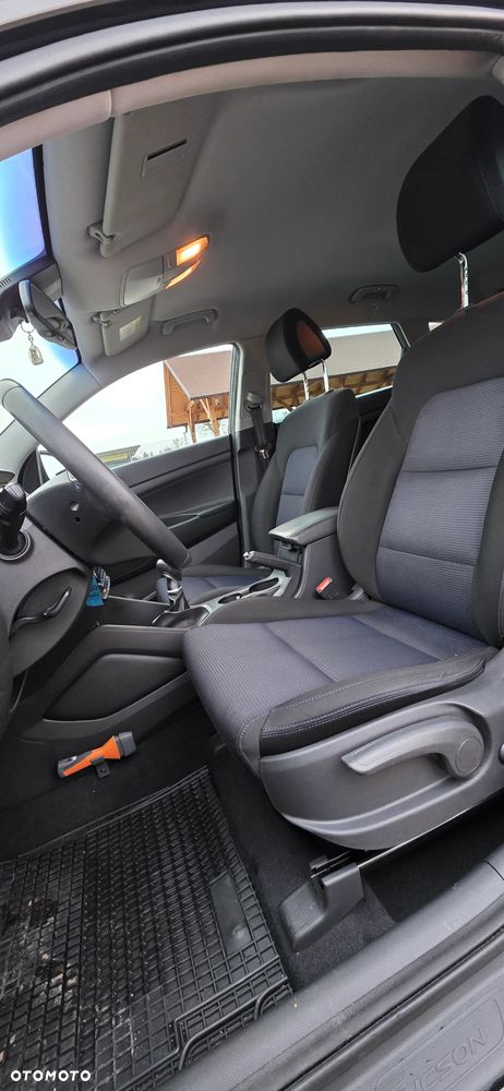Hyundai Tucson blue 1.6 GDi 2WD Advantage - 23