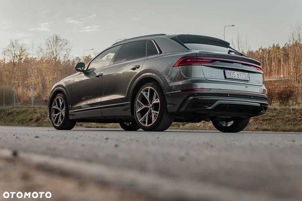 Audi Q8 - 5