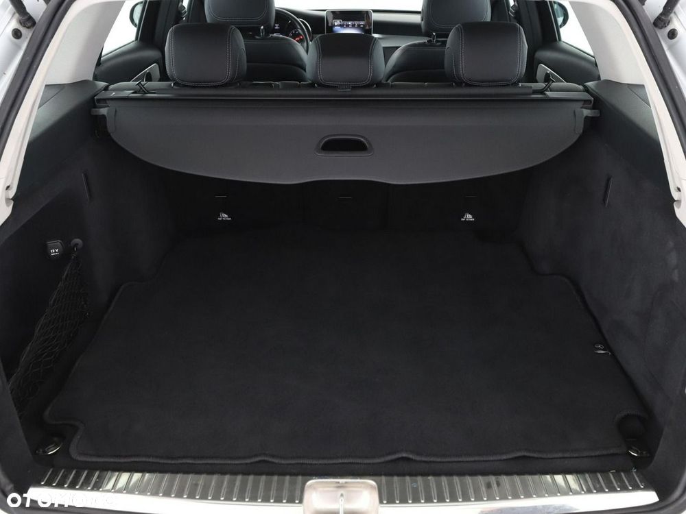Mercedes-Benz Klasa C 250 9G-TRONIC Avantgarde - 21