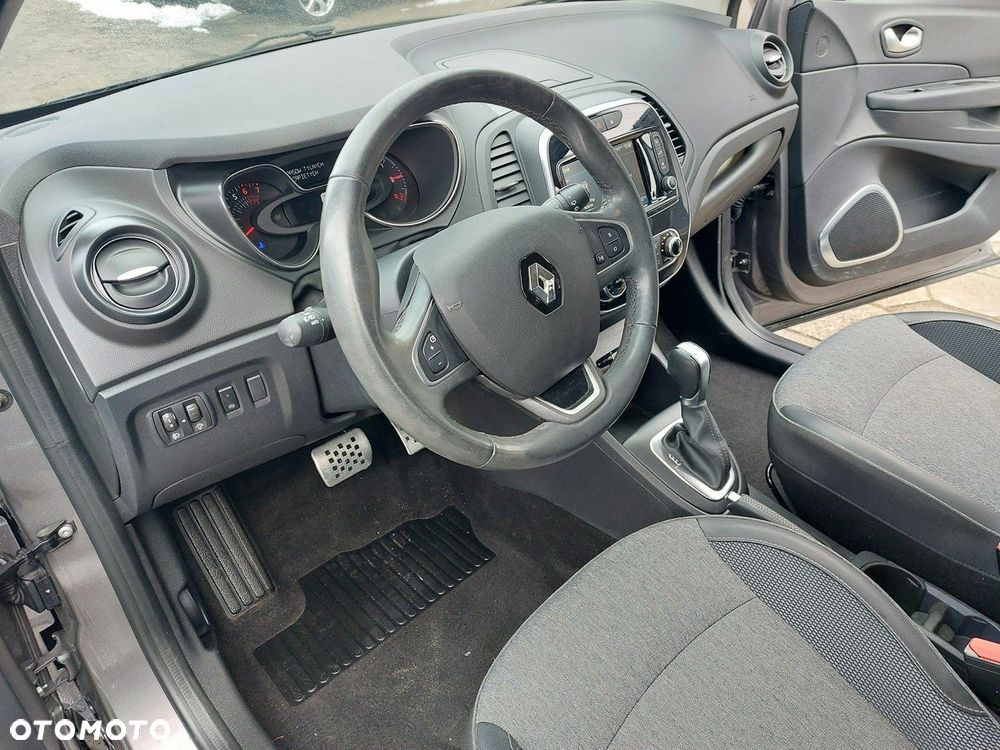 Renault Captur - 10