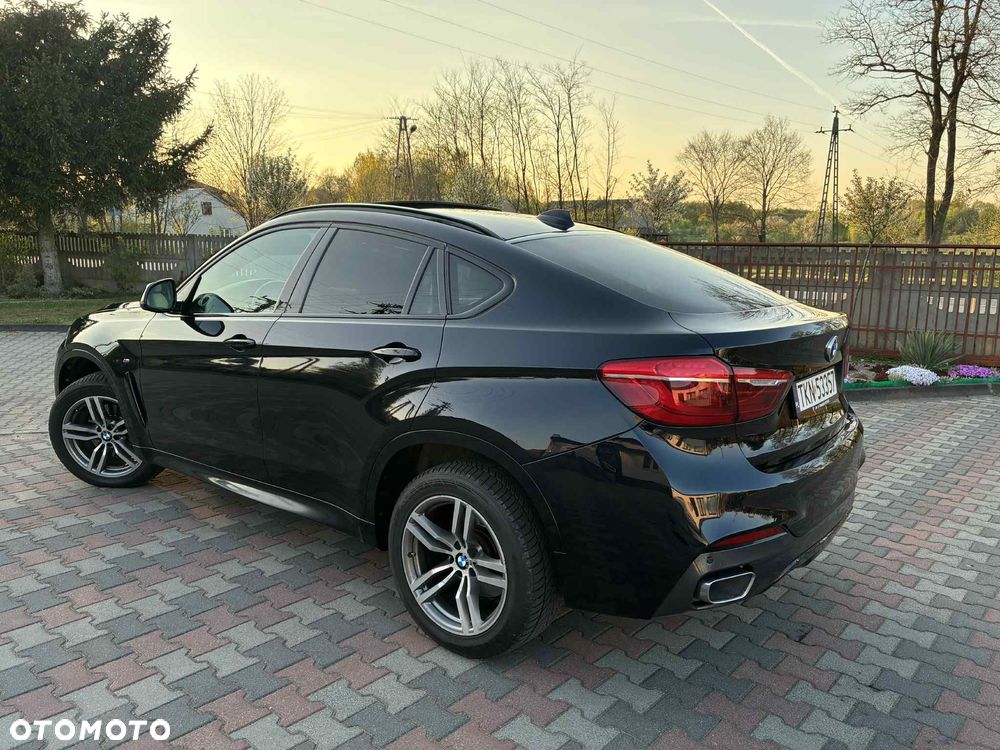 BMW X6 xDrive40d - 16
