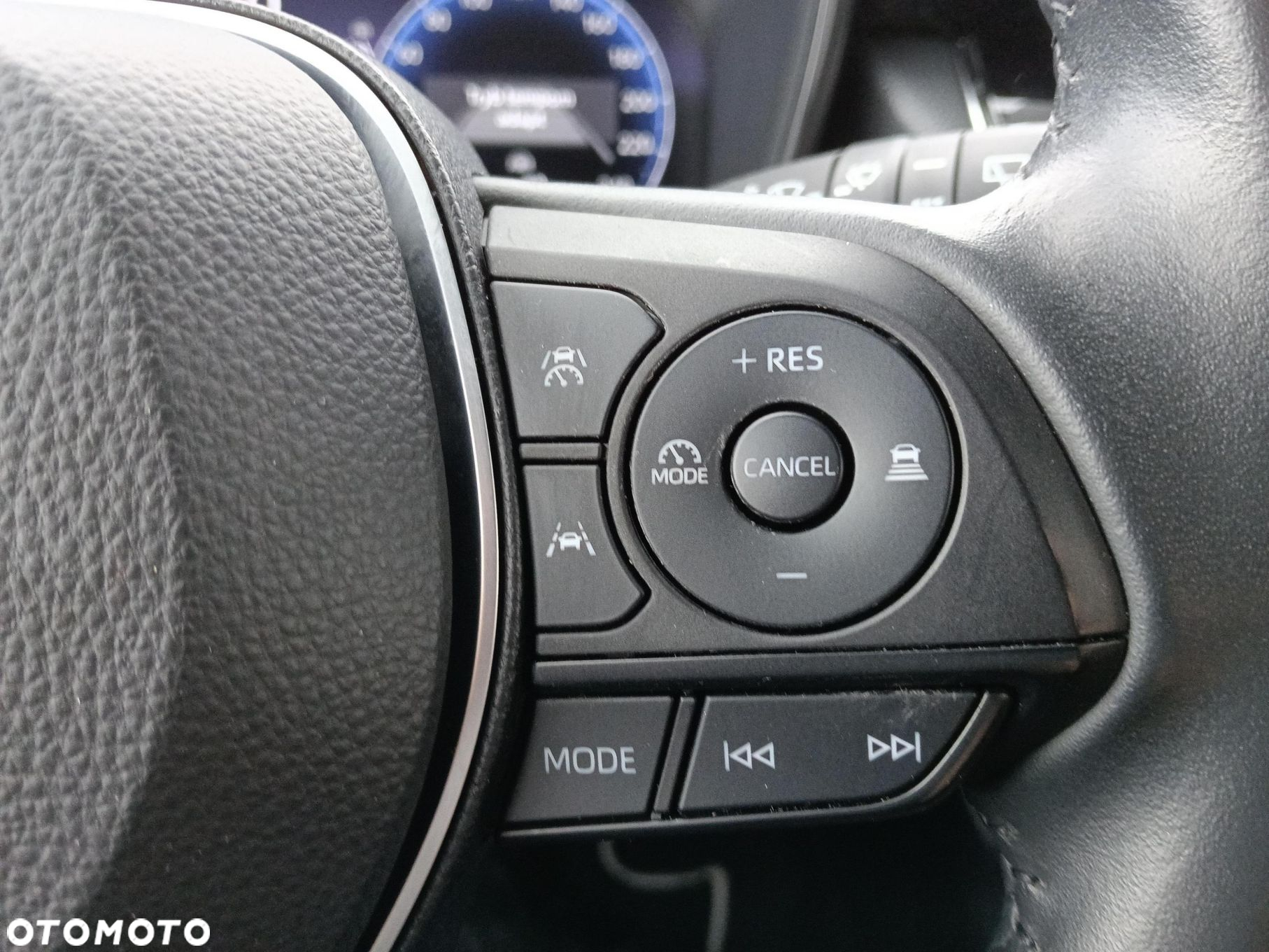Toyota Corolla 1.8 Hybrid Comfort - 19