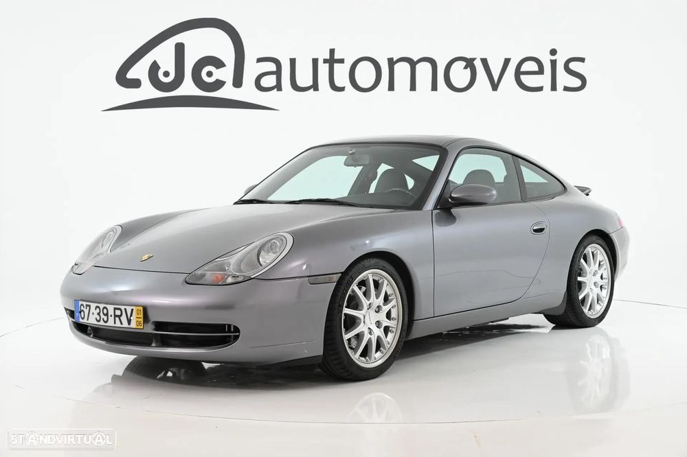 Porsche 911 (996) Carrera 4 Coupé - 18