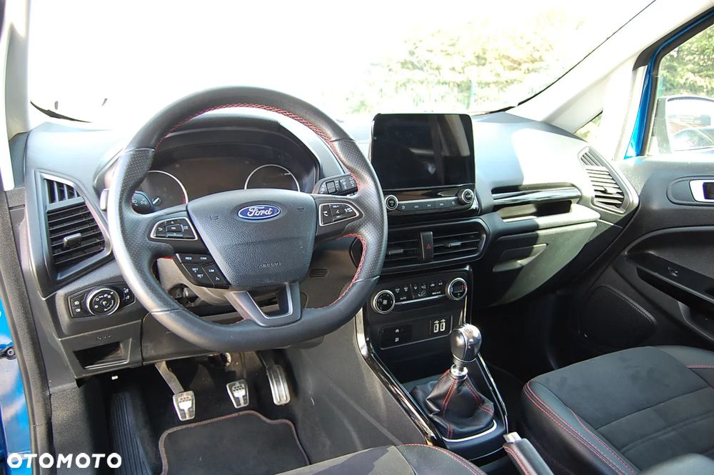 Ford EcoSport 1.0 EcoBoost ST-Line Black ASS - 32
