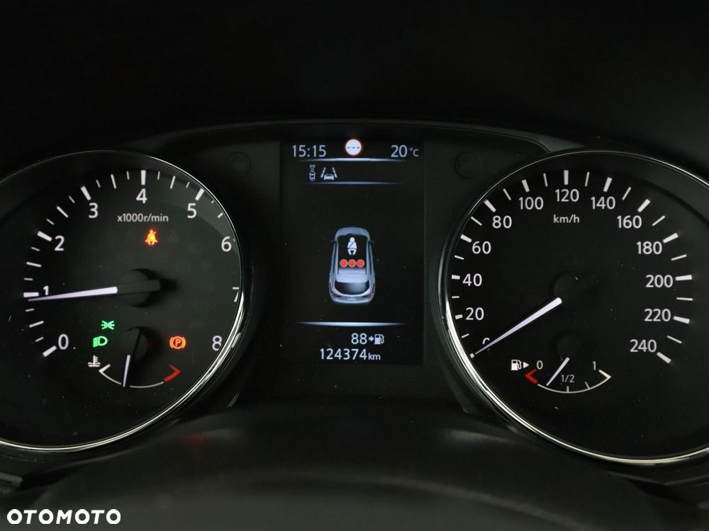 Nissan Qashqai 1.6 DIG-T Tekna - 23
