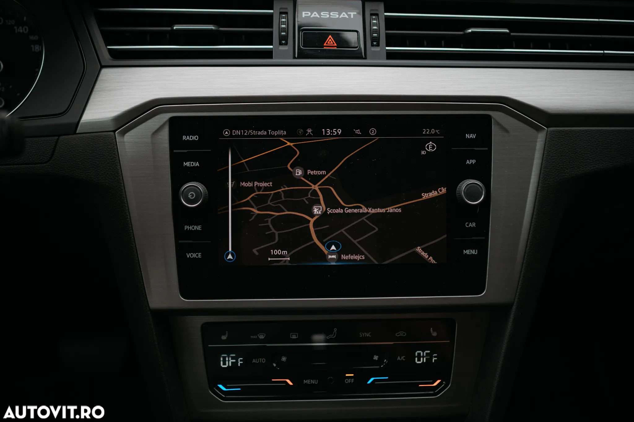 Volkswagen Passat Variant 2.0 TDI DSG Base - 13