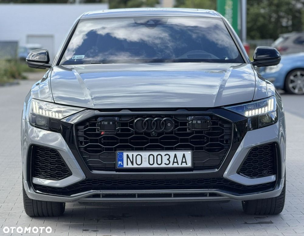 Audi RS Q8 - 4