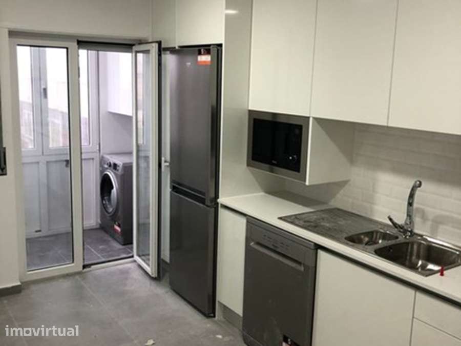 Arrendamento de apartamento T3 na Rua Vale da Rosa, 44 - Grande imagem: 5/10