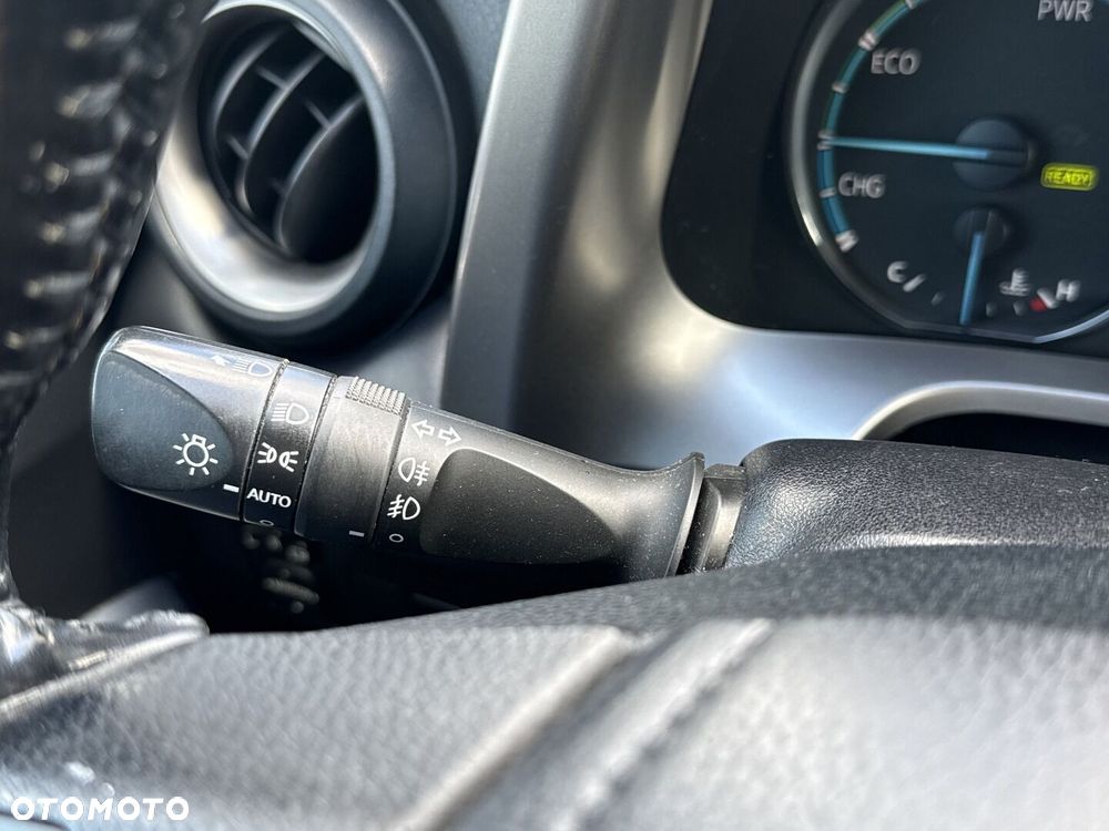 Toyota RAV4 Hybrid Premium 4x2 - 16