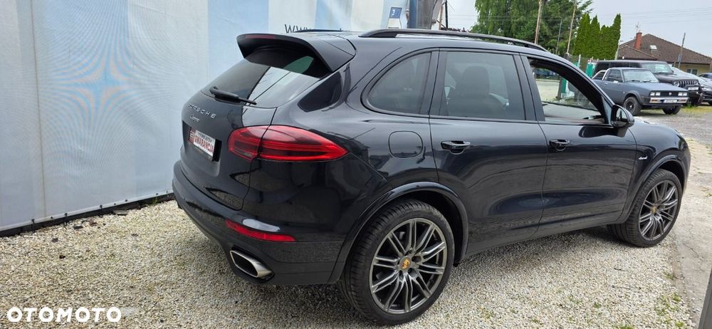Porsche Cayenne - 8