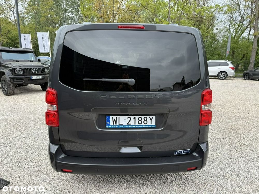 Peugeot Traveller - 23