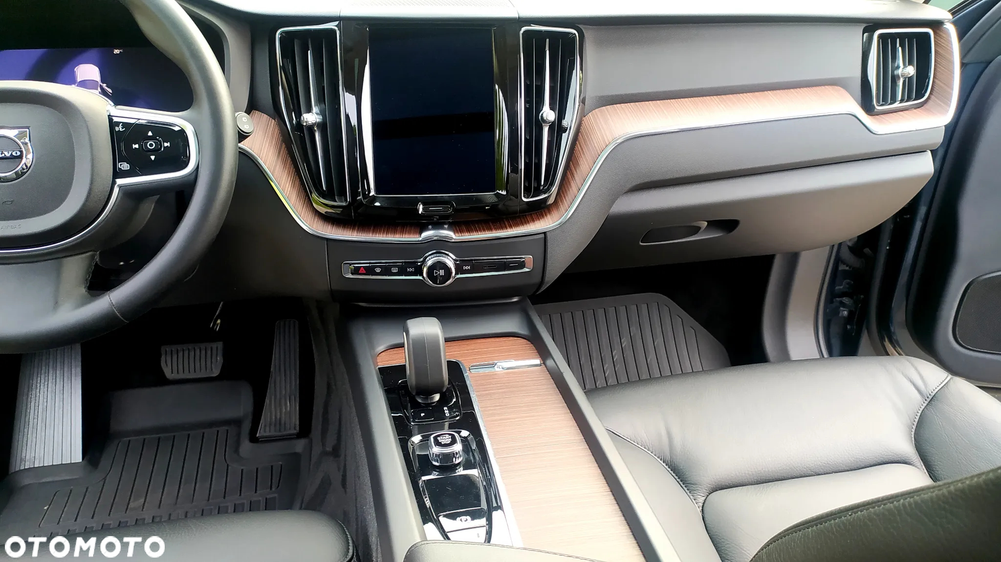 Volvo XC 60 - 31