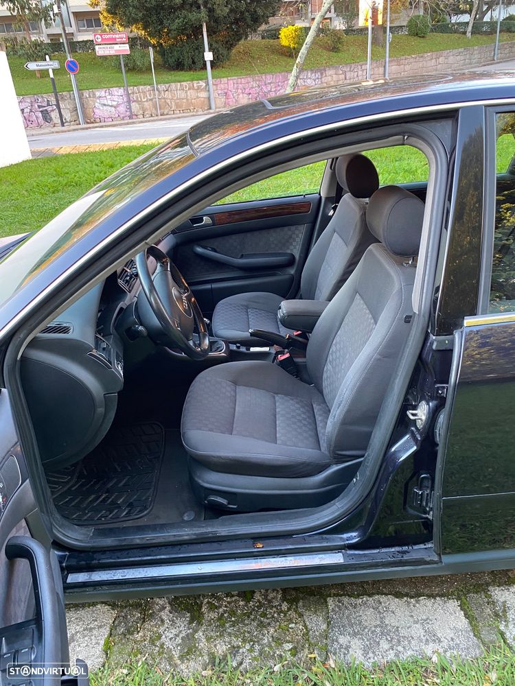 Audi A6 1.9 TDI - 12