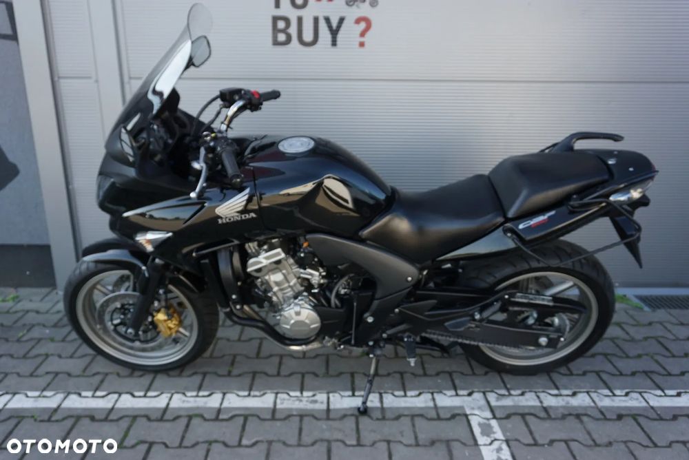 Honda CBF - 11