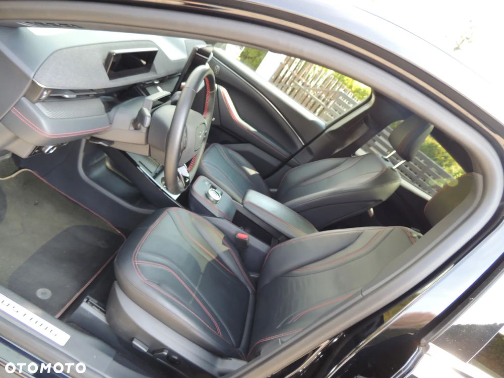 Ford Mustang Mach-E - 34