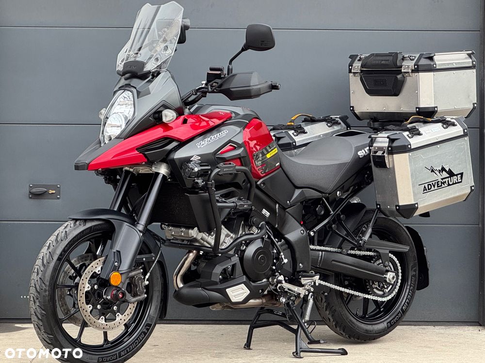 Suzuki V-STROM - 30