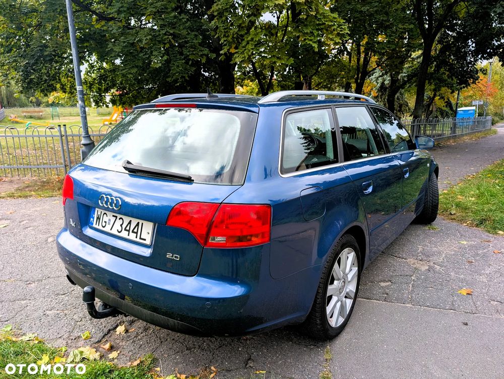 Audi A4 - 4