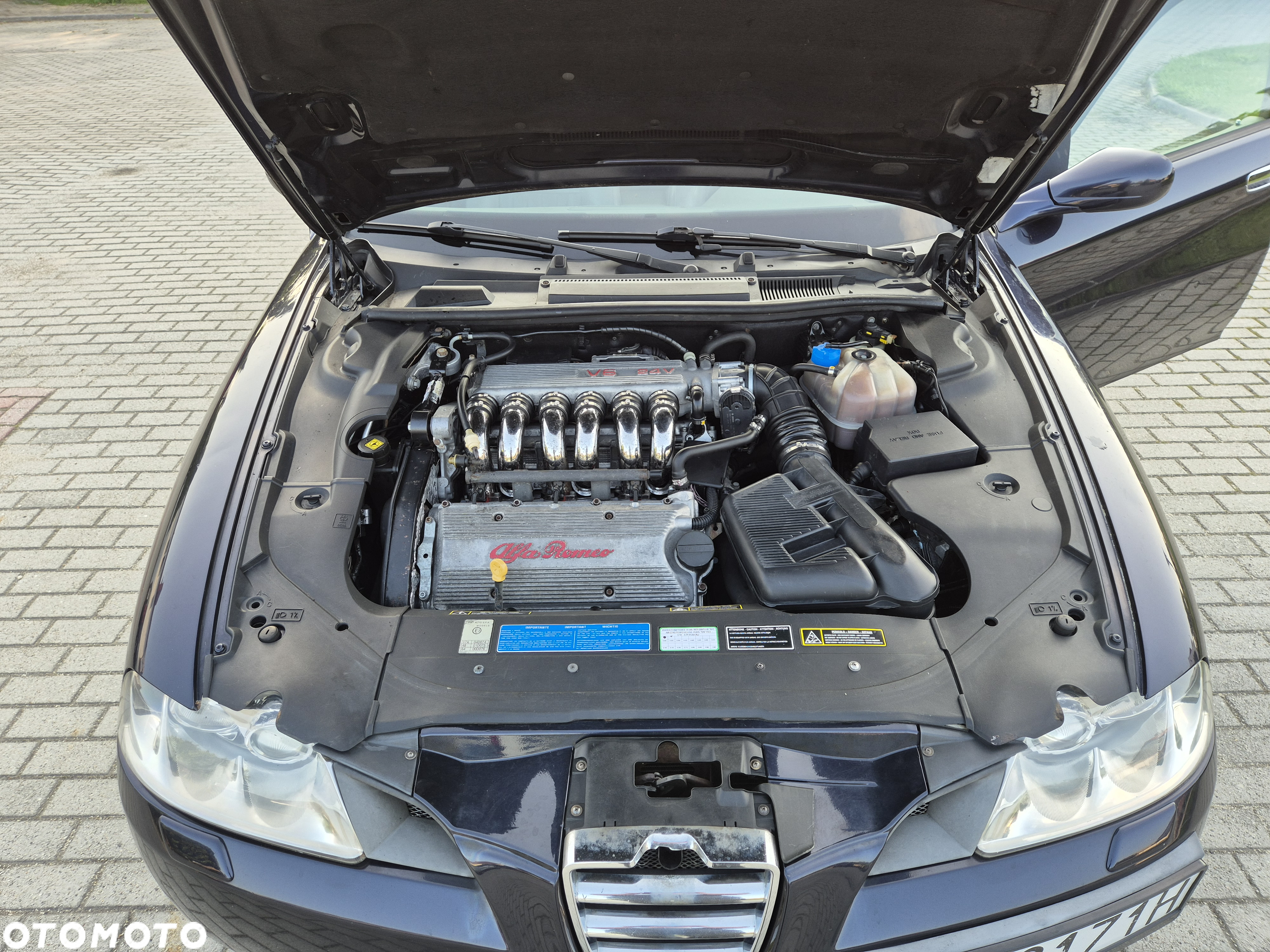 Alfa Romeo 166 3.0 V6 24v - 26