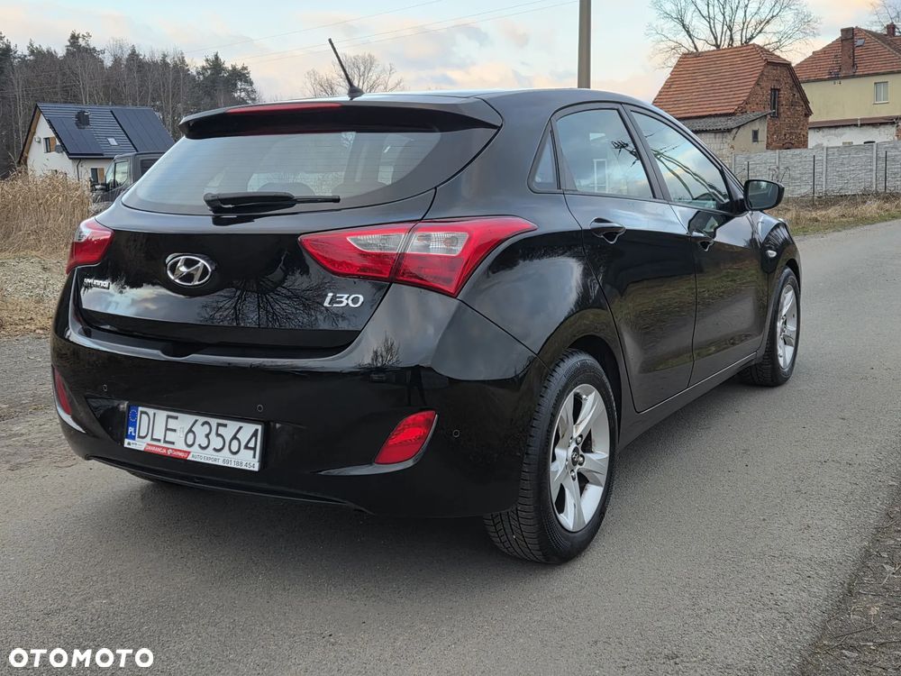 Hyundai i30 1.4 Fifa World Cup Edition - 7