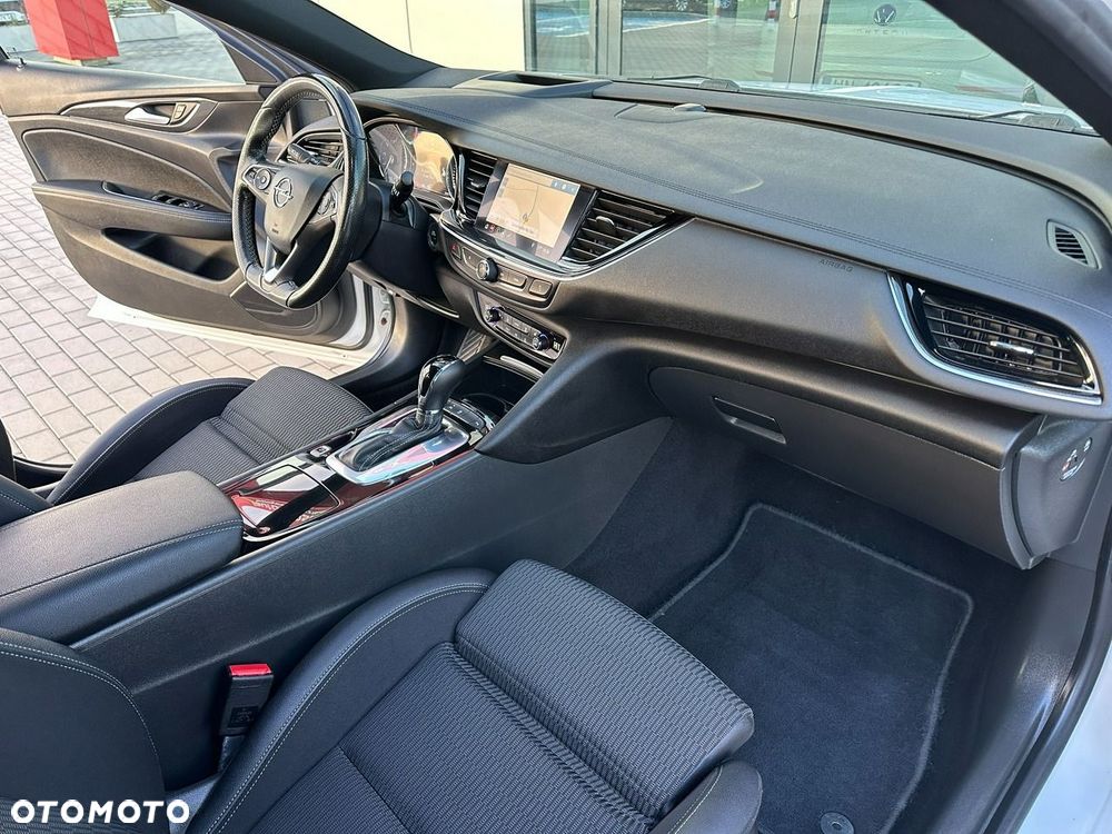 Opel Insignia 2.0 CDTI Business Edition S&S - 18